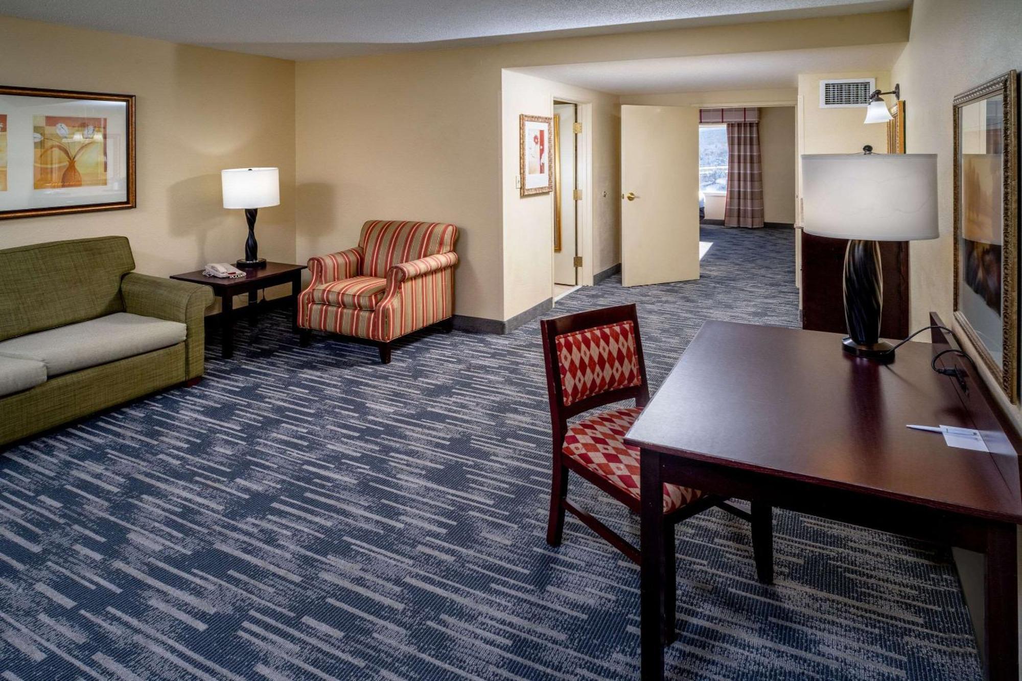 Country Inn & Suites By Radisson, Princeton, Wv Exterior foto